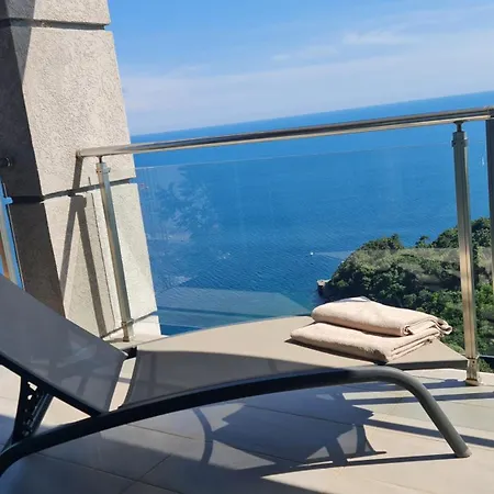 Altezza Luxury 11 * Budva