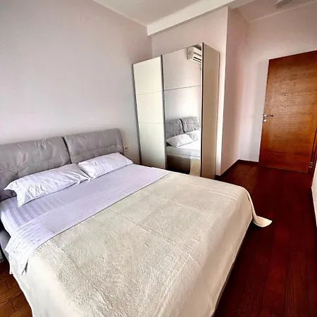 Altezza Luxury 11 * Budva